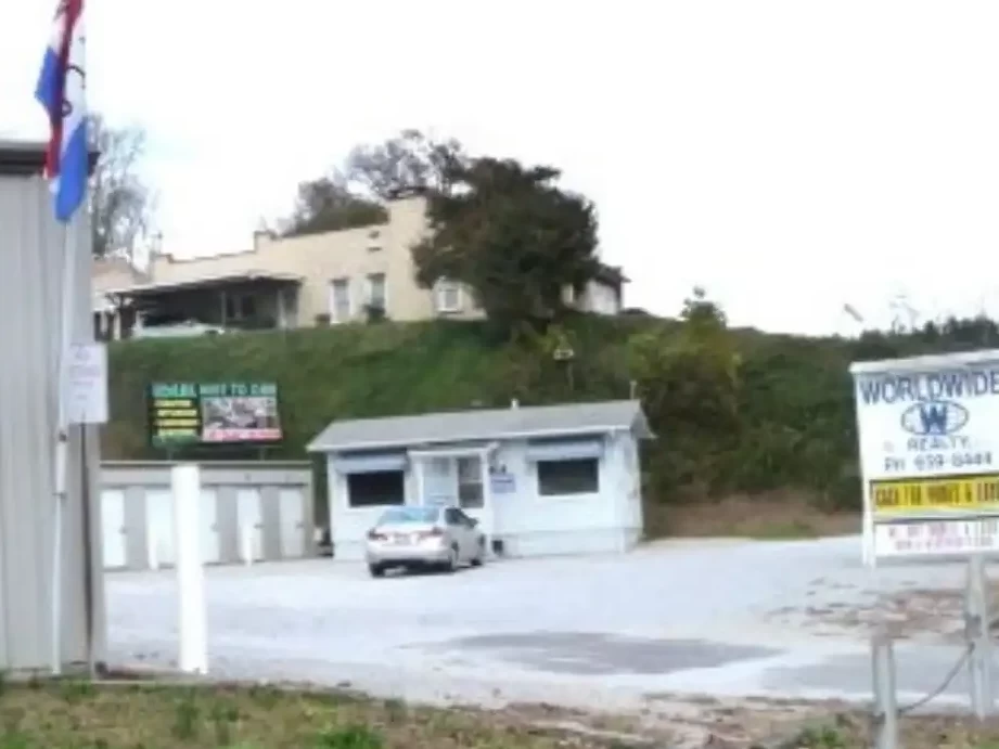 Worldwide Realty & Storage office location in Marion, NC